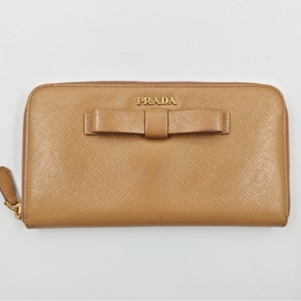 PRADA Saffiano Leather Bow Wallet Beige Nude Zip Around Authentic - Picture 2 of 11